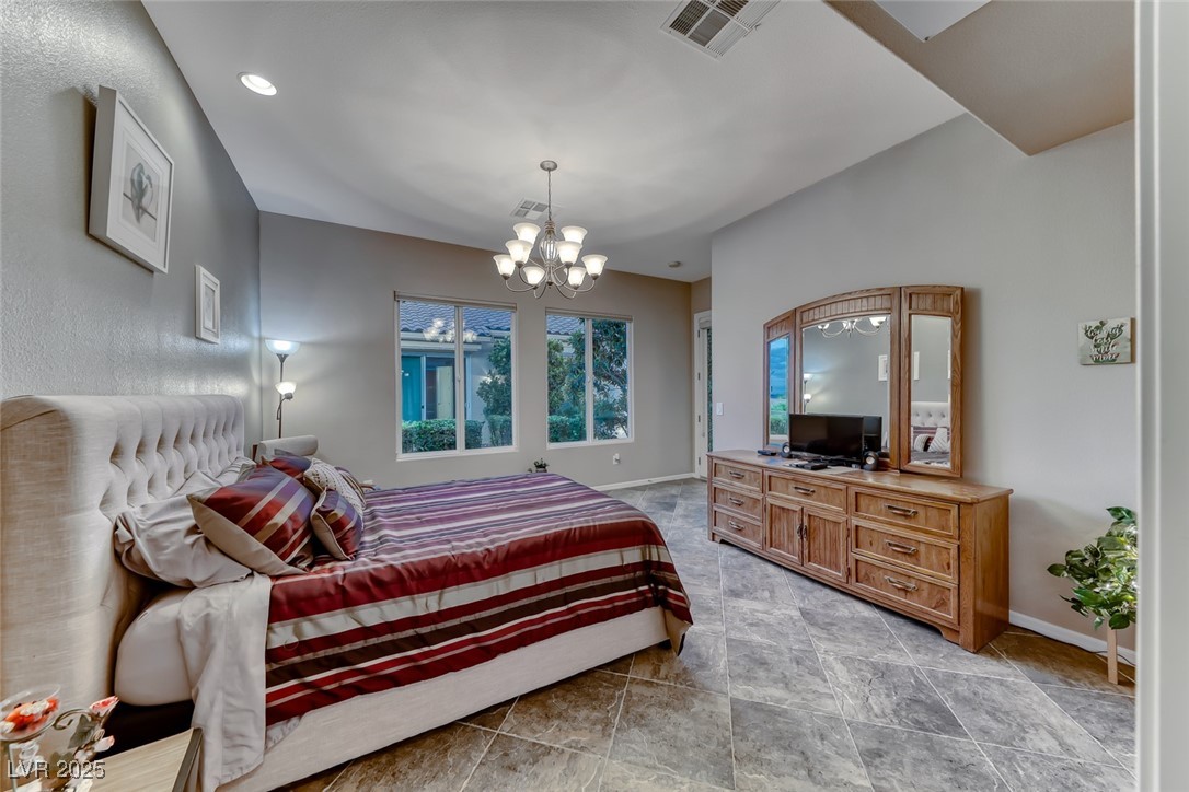 2142 Sandstone Cliffs Drive