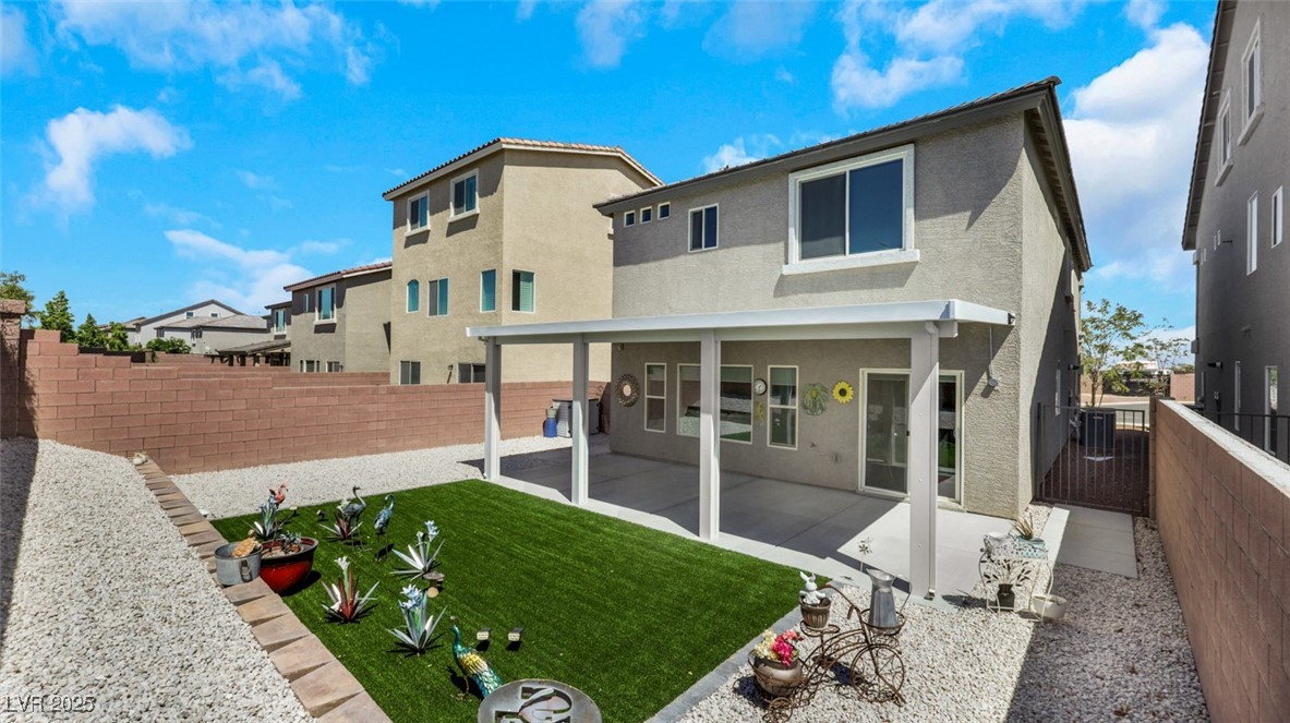 7881 Tyrell Peaks Street