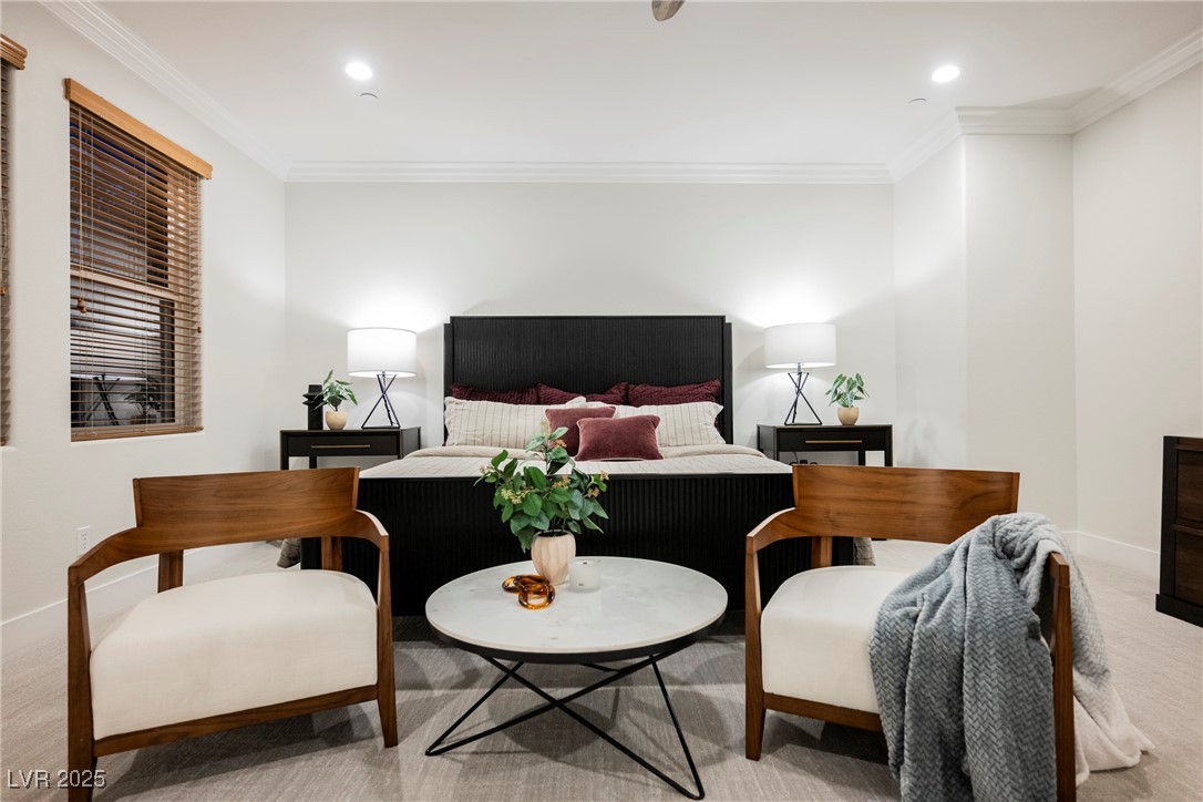 10038 Peak Lookout Street