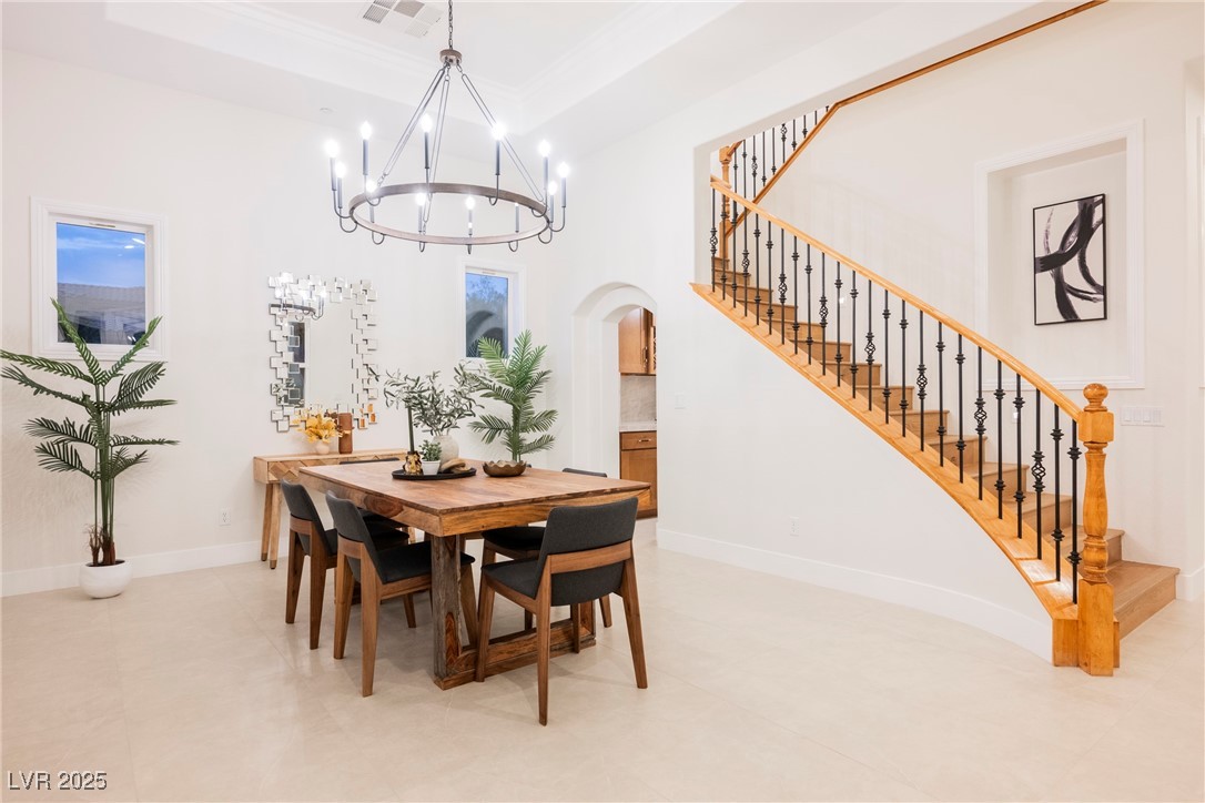 10038 Peak Lookout Street