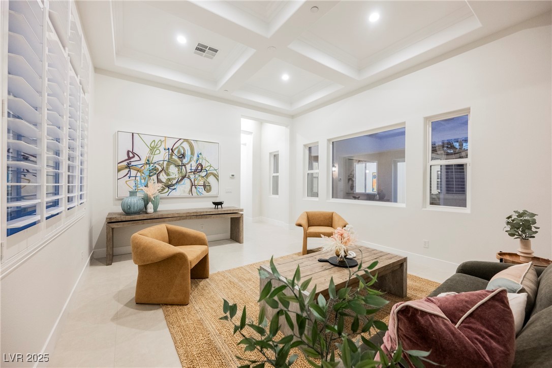 10038 Peak Lookout Street