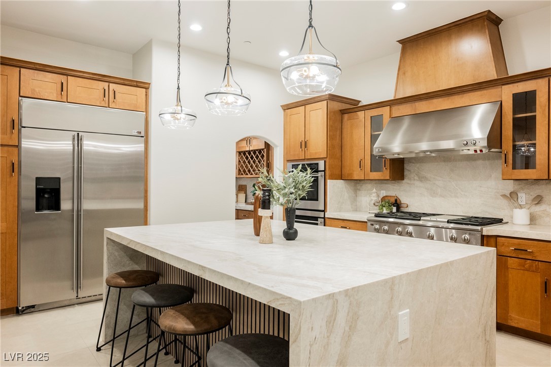 10038 Peak Lookout Street