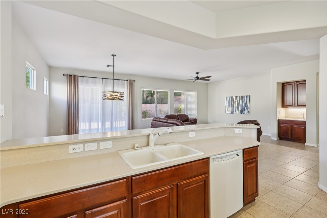 2156 Twin Falls Drive