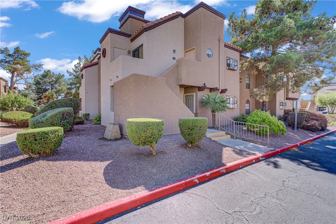 2966 Juniper Hills Boulevard 201