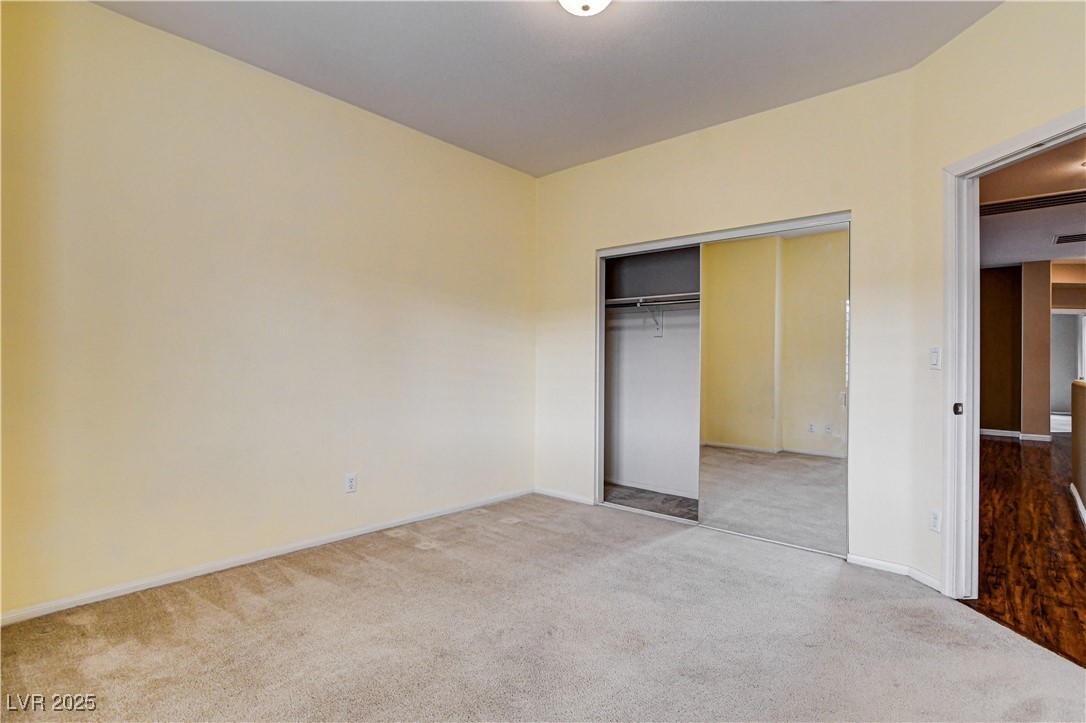 2828 Cottoneaster Street