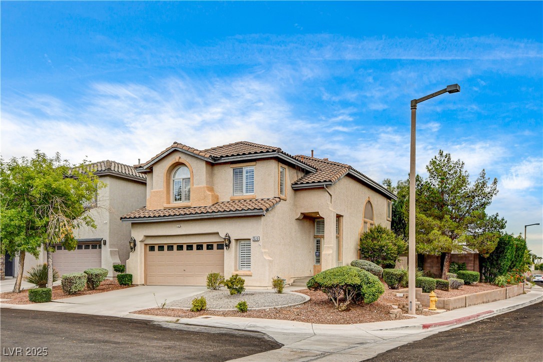 2828 Cottoneaster Street