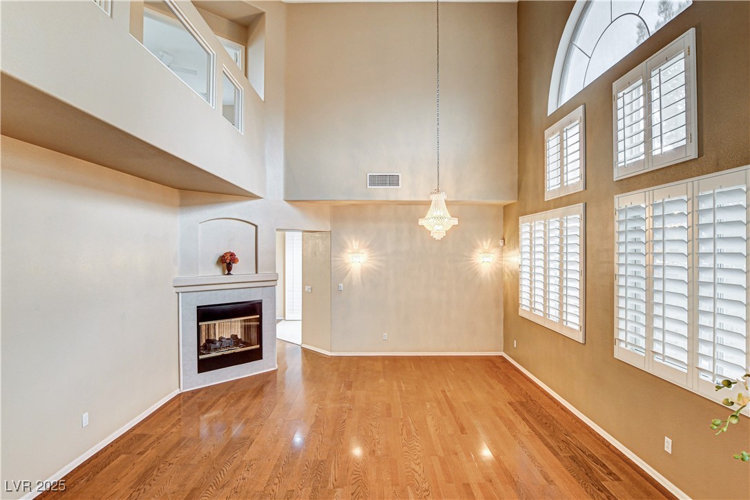 2828 Cottoneaster Street