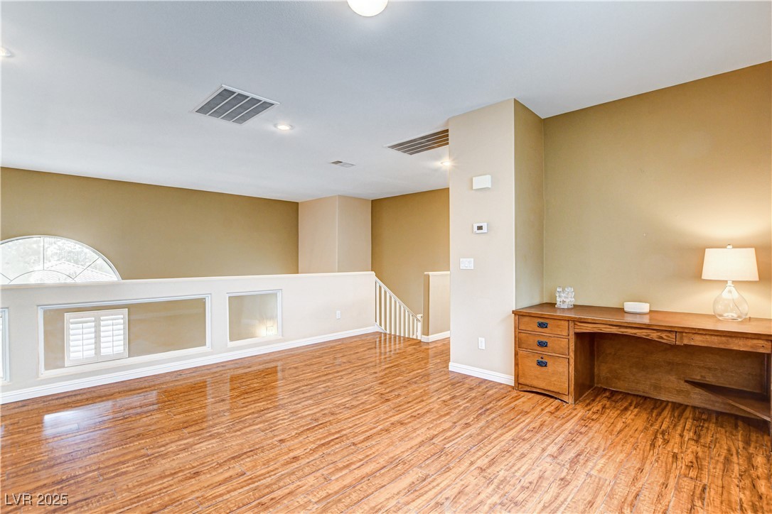 2828 Cottoneaster Street