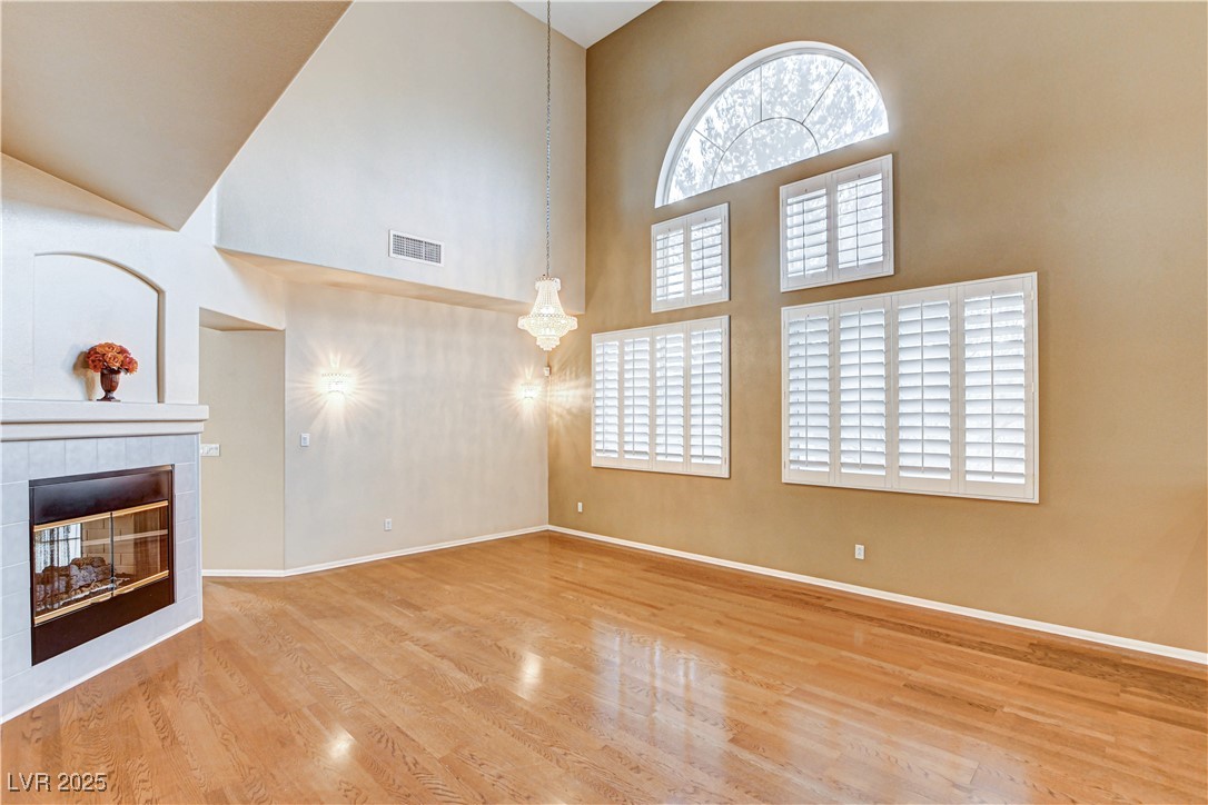 2828 Cottoneaster Street