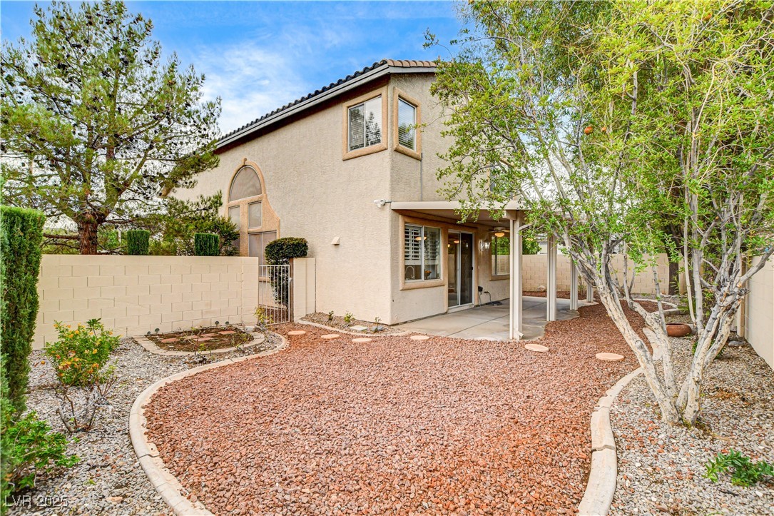 2828 Cottoneaster Street