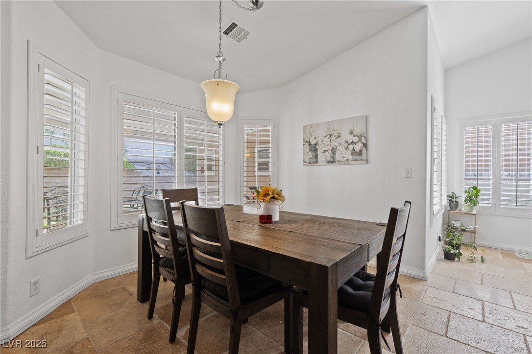 1012 Armillaria Street