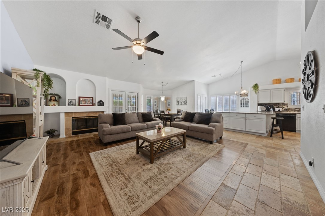 1012 Armillaria Street