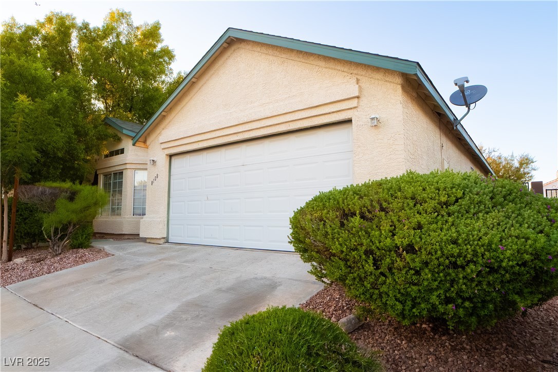 8108 Bay Springs Drive