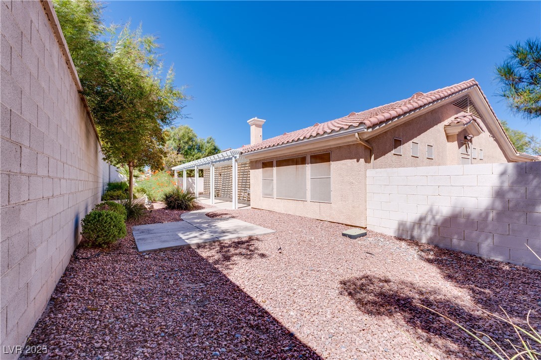 7411 Thornbuck Place