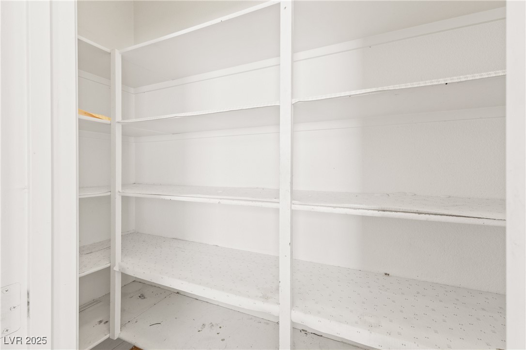 7411 Thornbuck Place