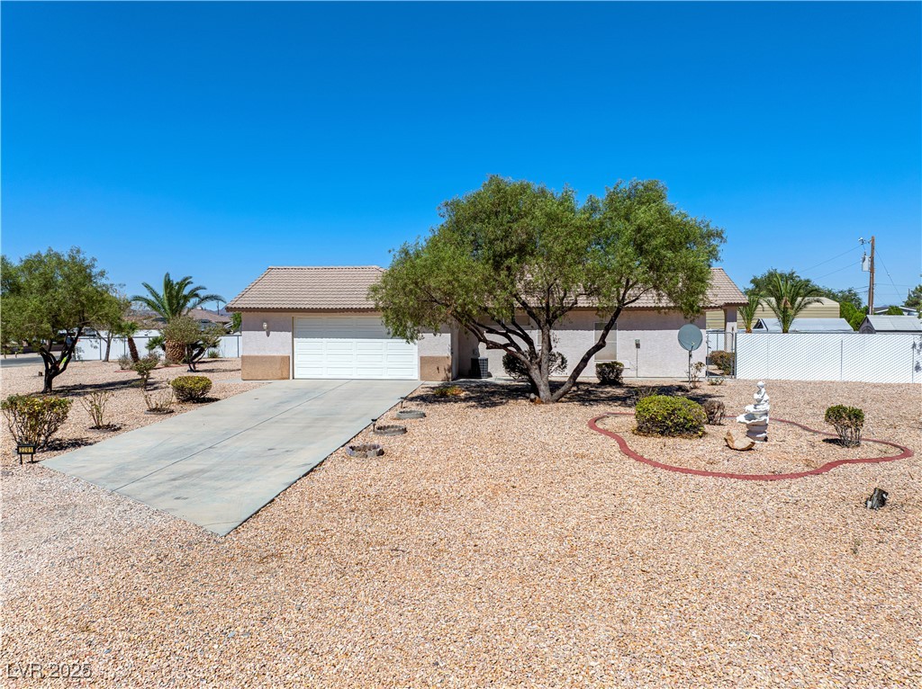 2201 Valentine Avenue