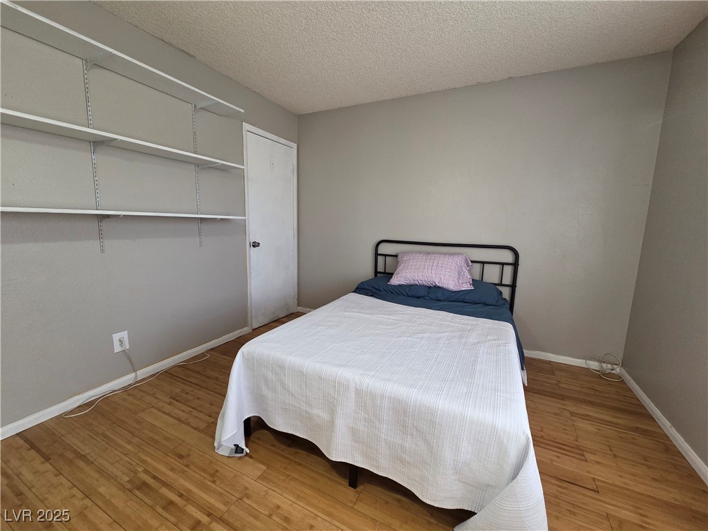 2806 Scotch Heather Street