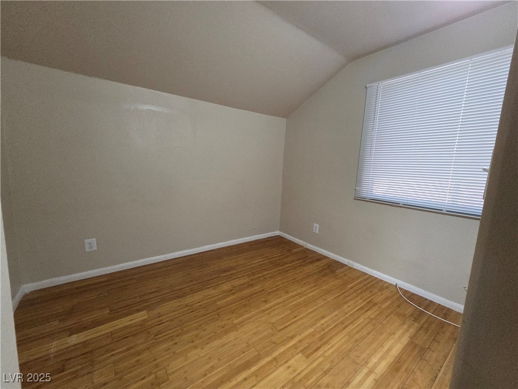 2806 Scotch Heather Street