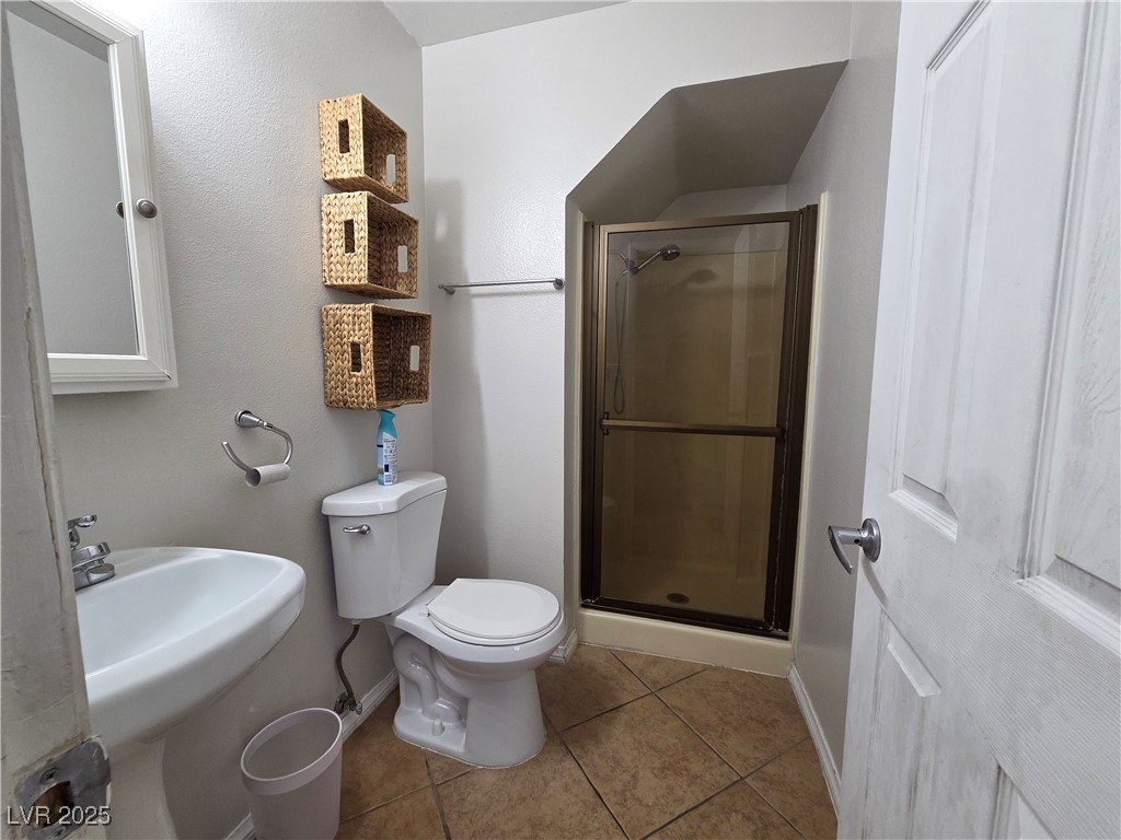 2806 Scotch Heather Street