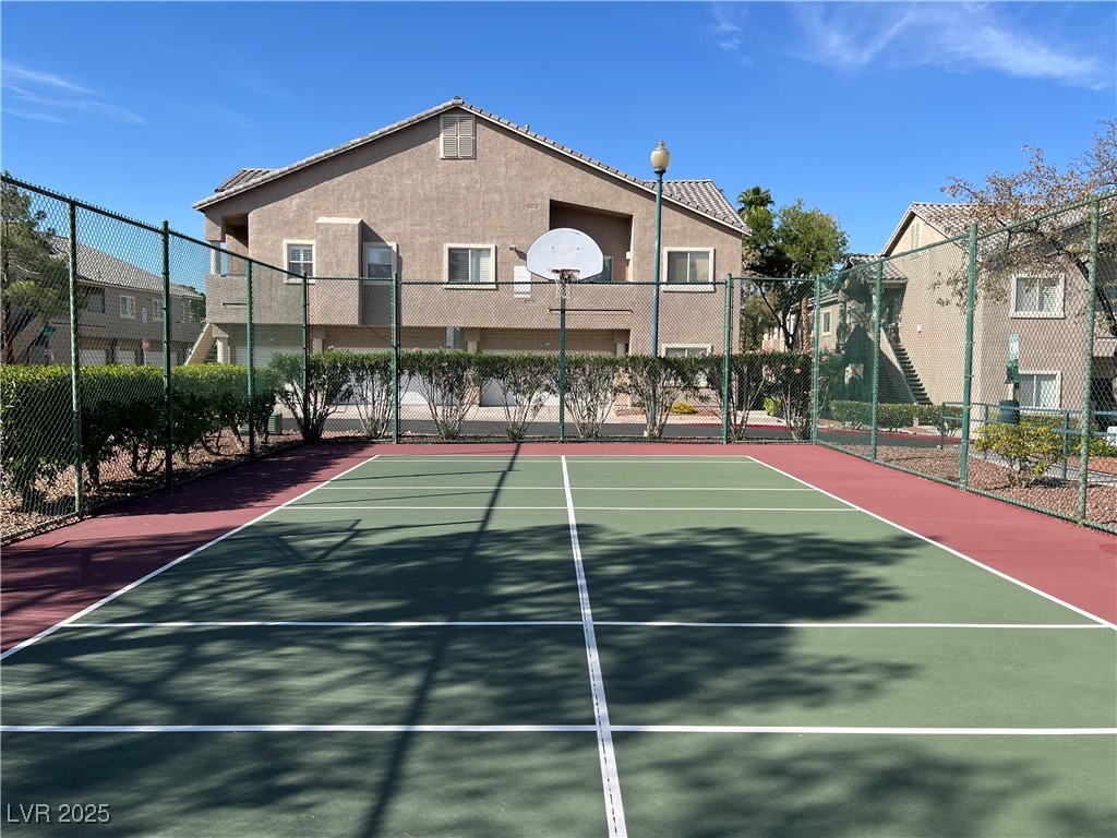 2052 Gravel Hill Street 202