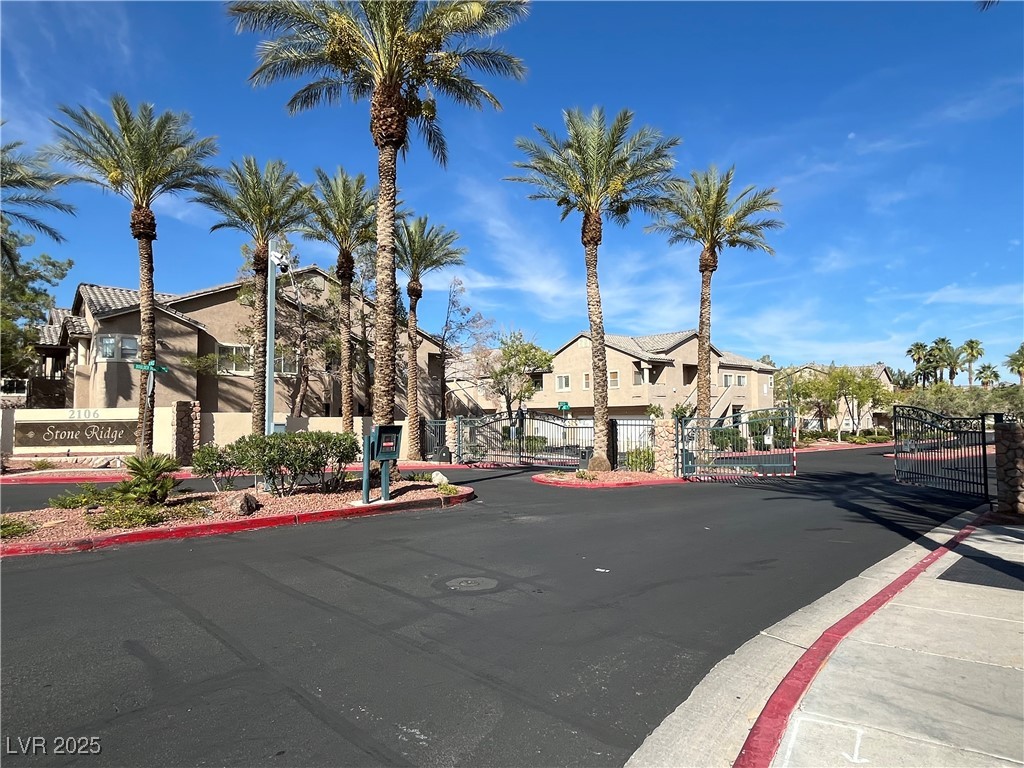 2052 Gravel Hill Street 202