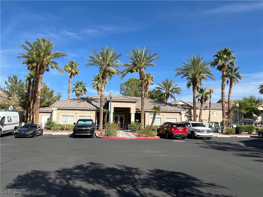 2052 Gravel Hill Street 202