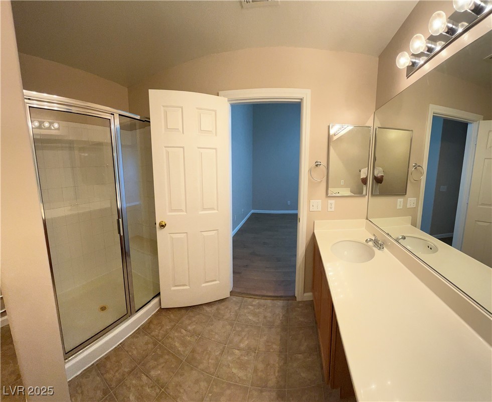 2052 Gravel Hill Street 202