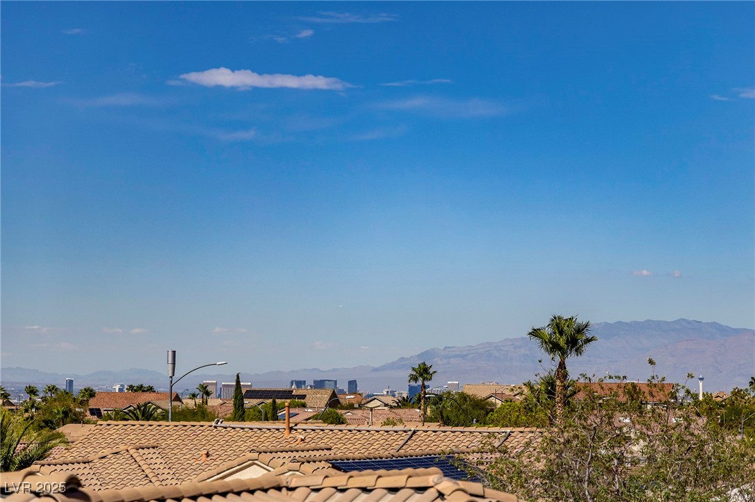 1691 Wellington Springs Avenue