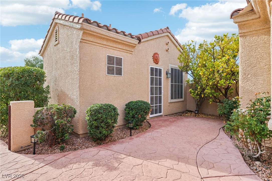 1691 Wellington Springs Avenue