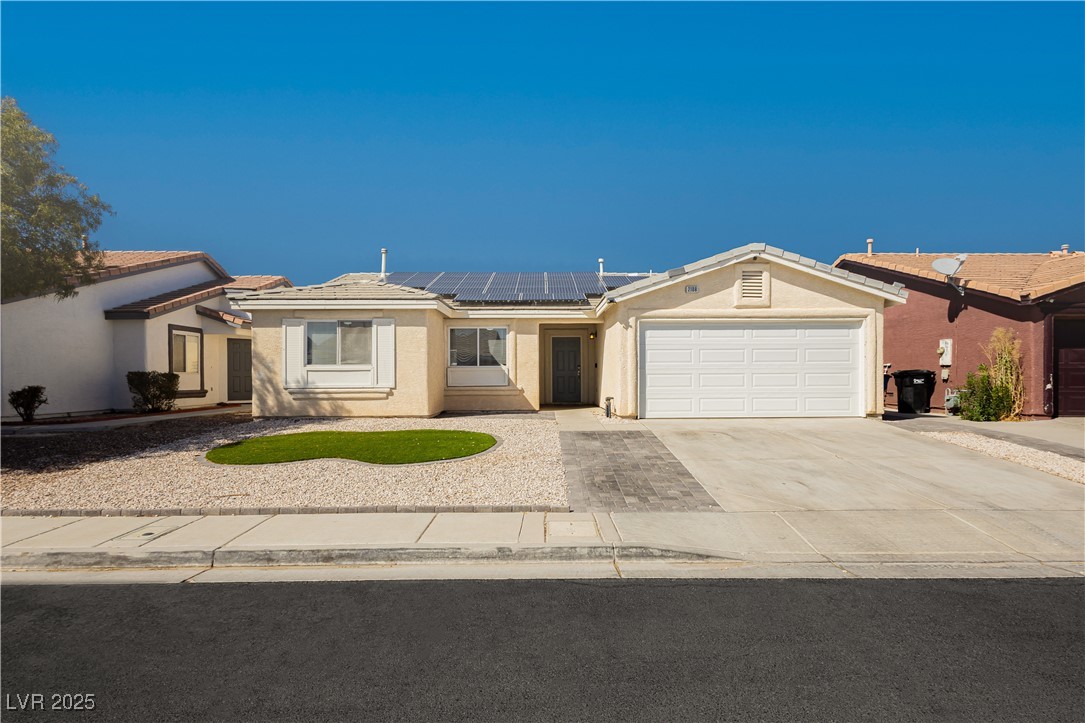 2108 Hollow Oak Avenue