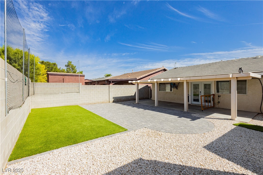 2108 Hollow Oak Avenue