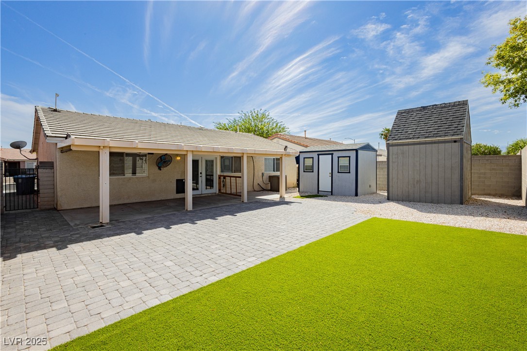 2108 Hollow Oak Avenue