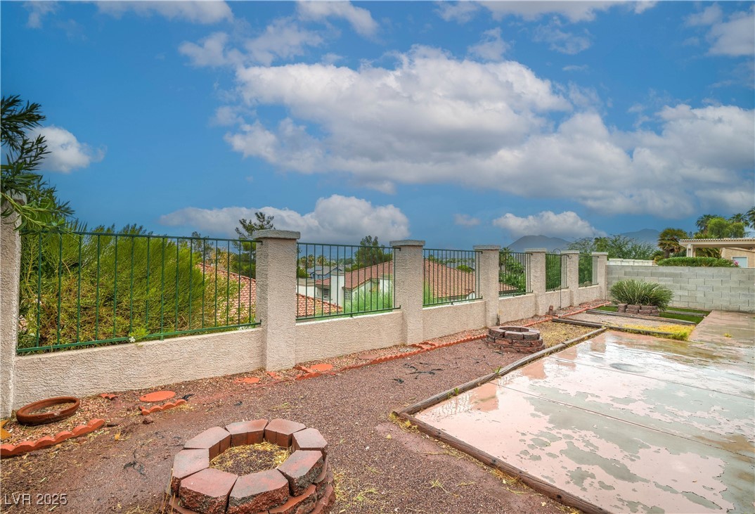 356 Promontory Drive