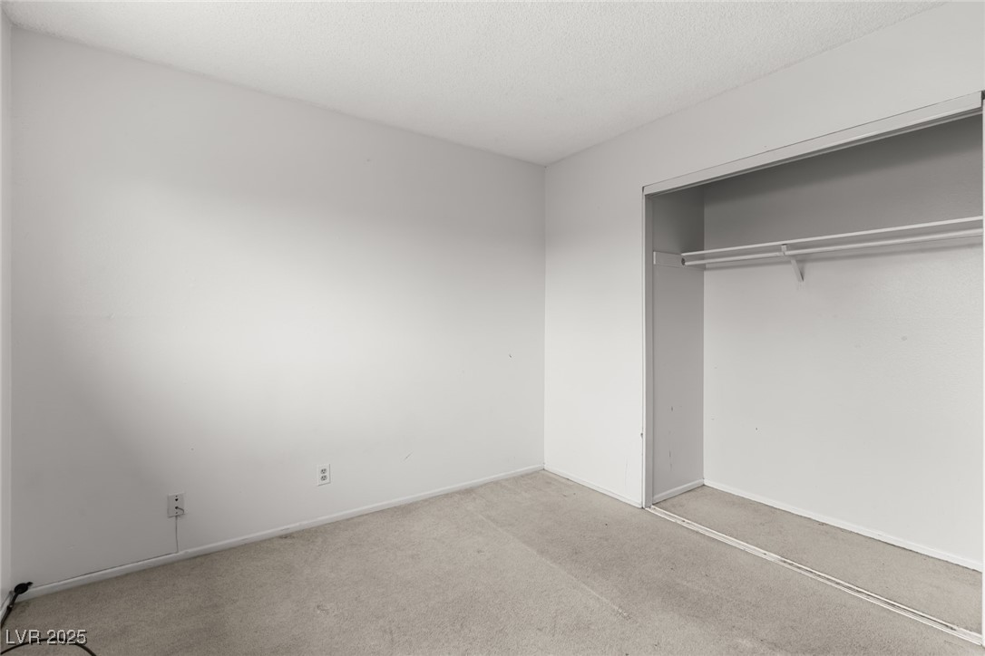 6816 Segura Drive