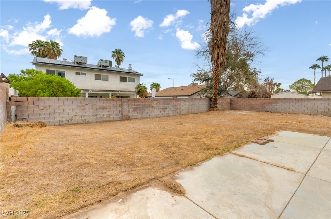 6816 Segura Drive