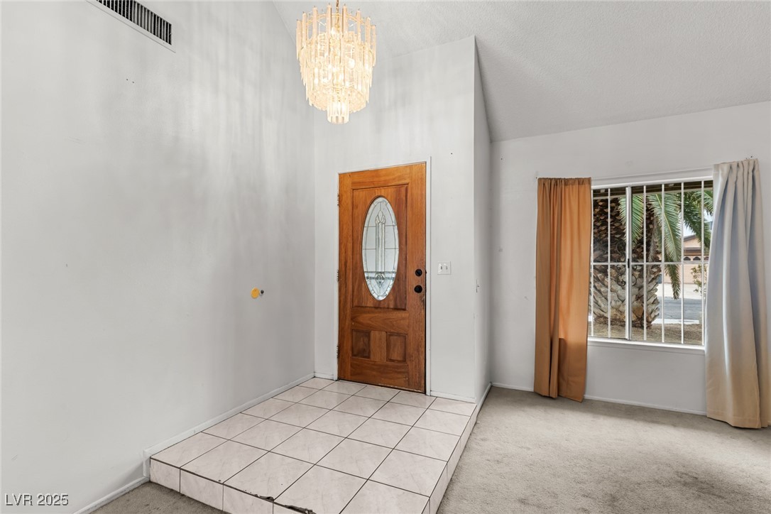 6816 Segura Drive