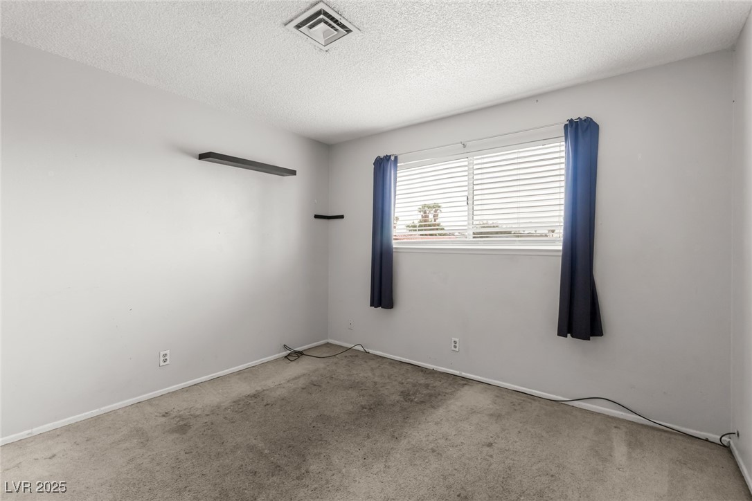 6816 Segura Drive