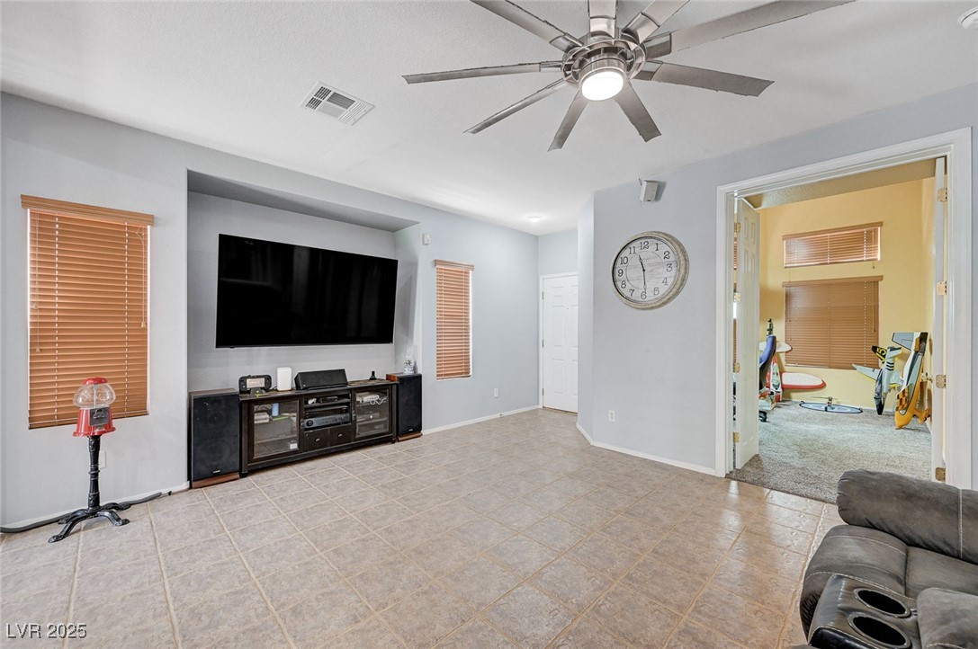 8116 Hesperides Avenue