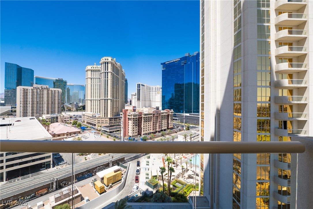 145 East Harmon Avenue 1121