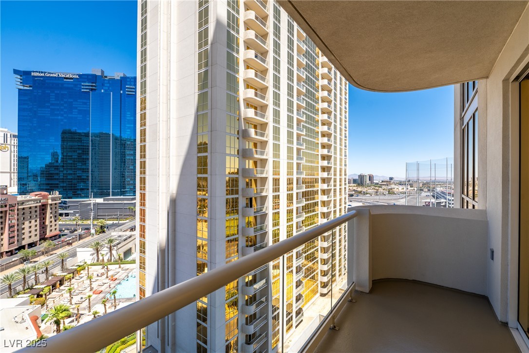 145 East Harmon Avenue 1121