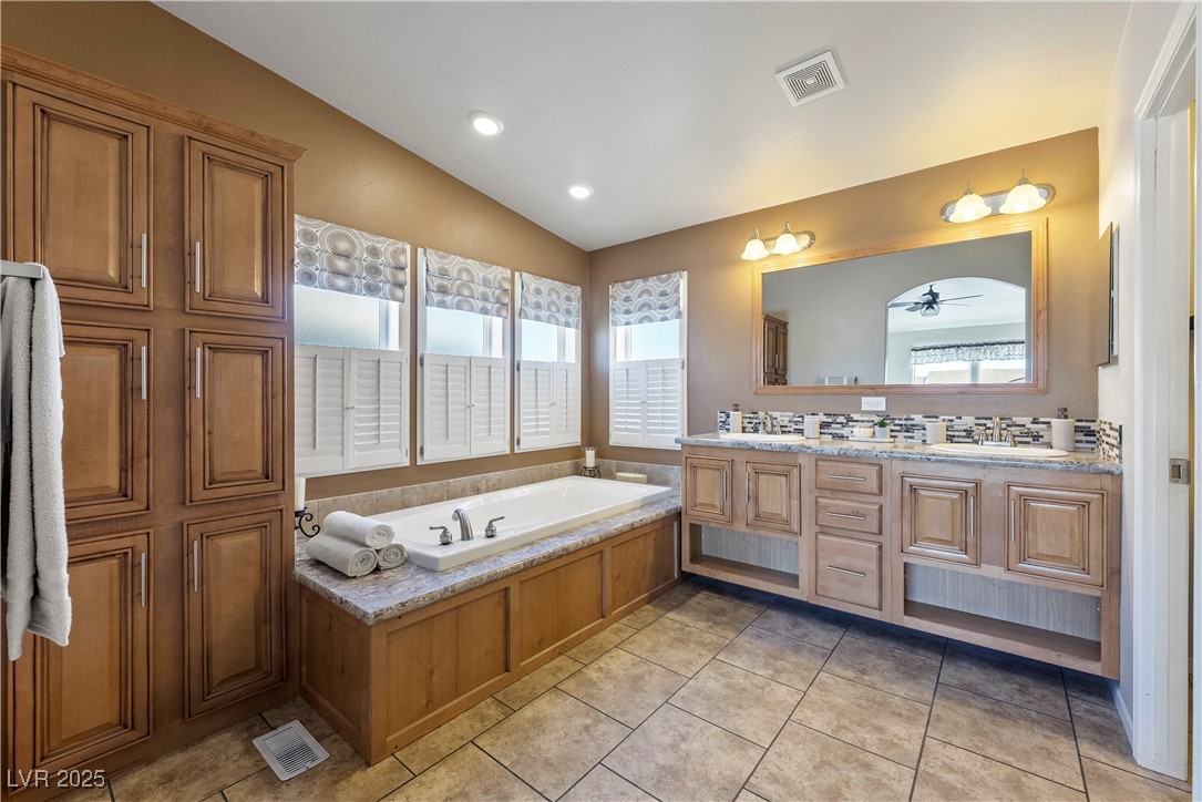 1080 Rockaway Lane