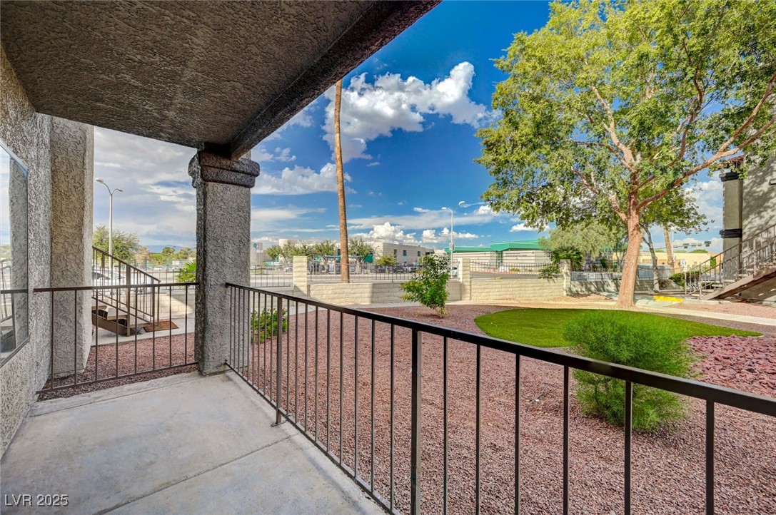 1575 West Warm Springs Road 114