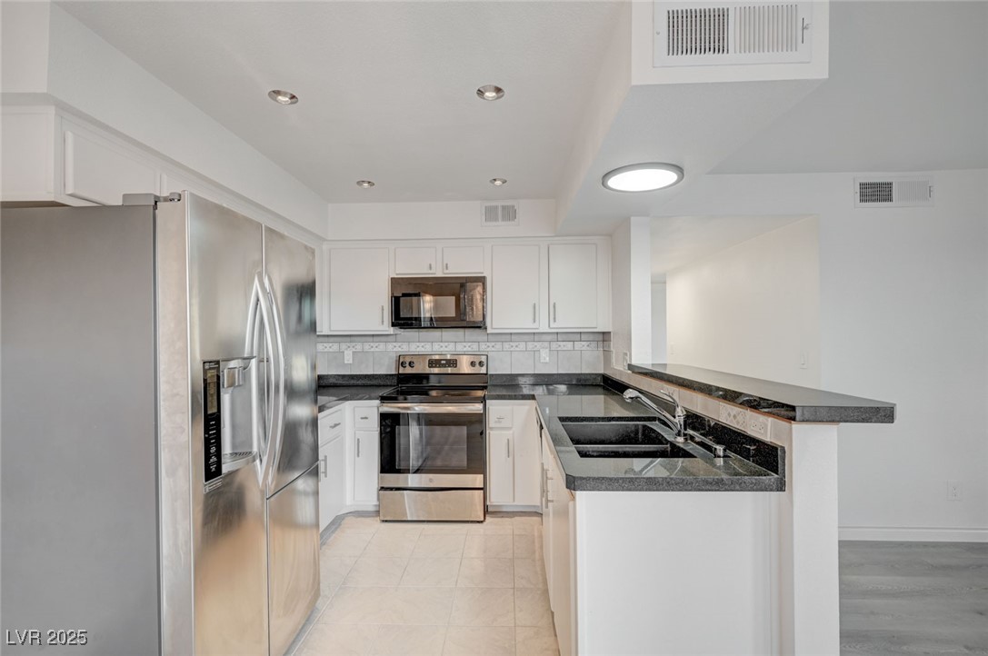 1575 West Warm Springs Road 114