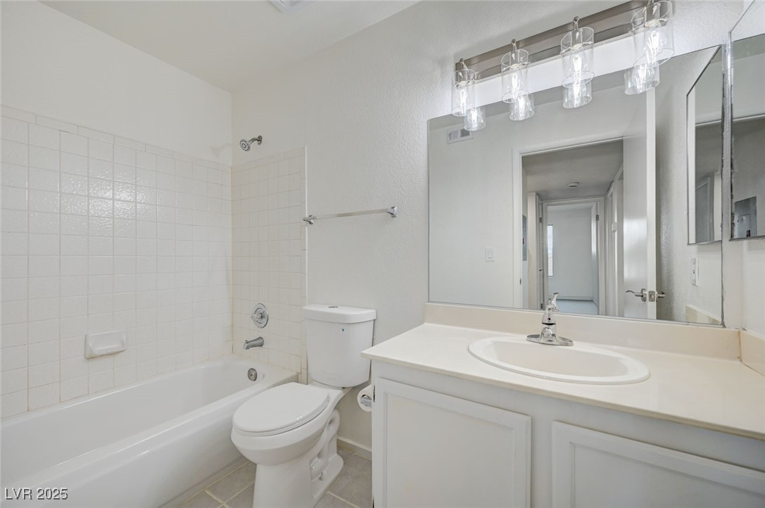 1575 West Warm Springs Road 114