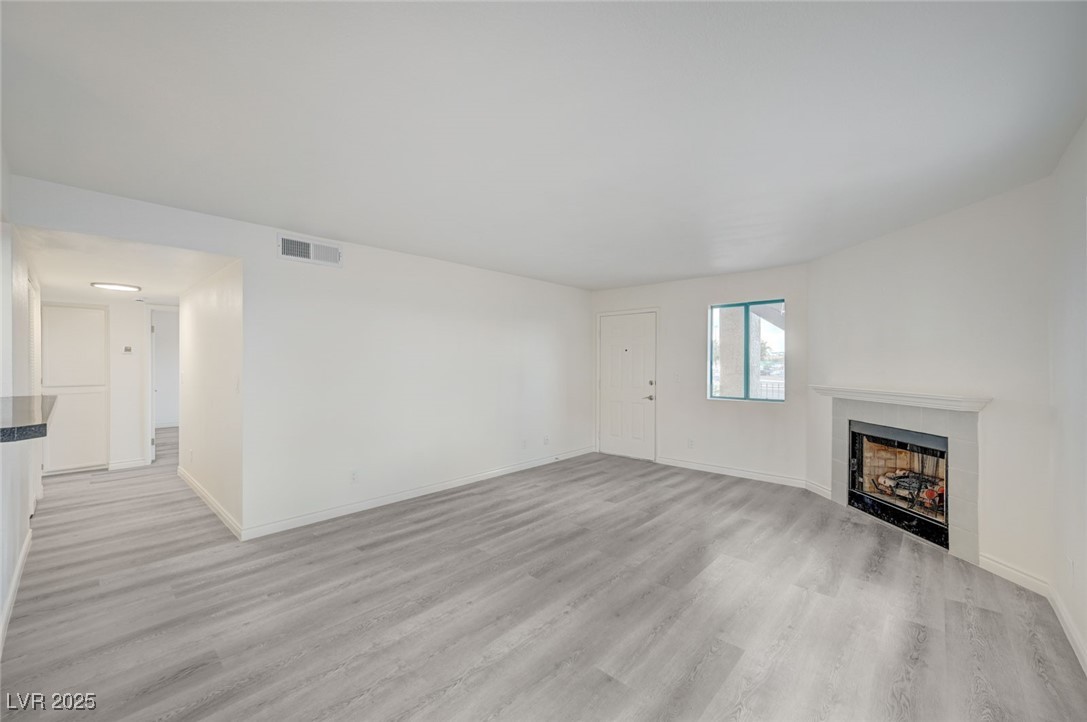 1575 West Warm Springs Road 114