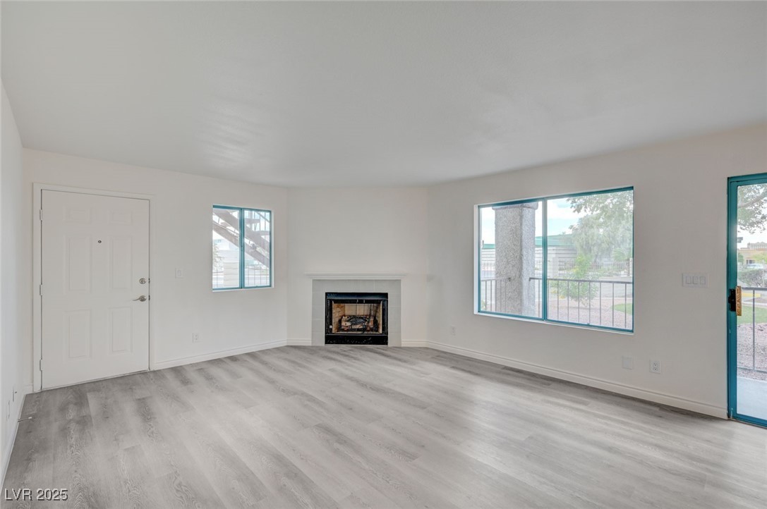 1575 West Warm Springs Road 114