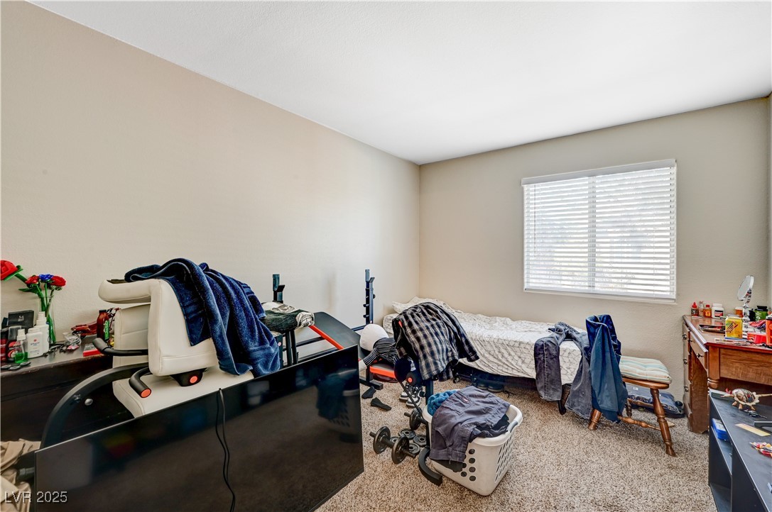 5585 Lago Court