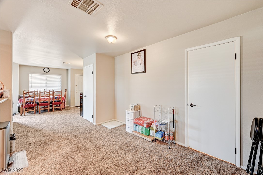5585 Lago Court