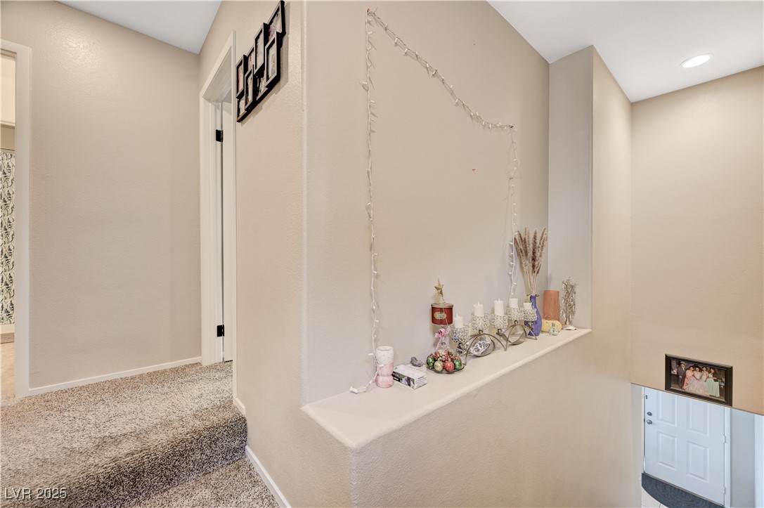 5585 Lago Court