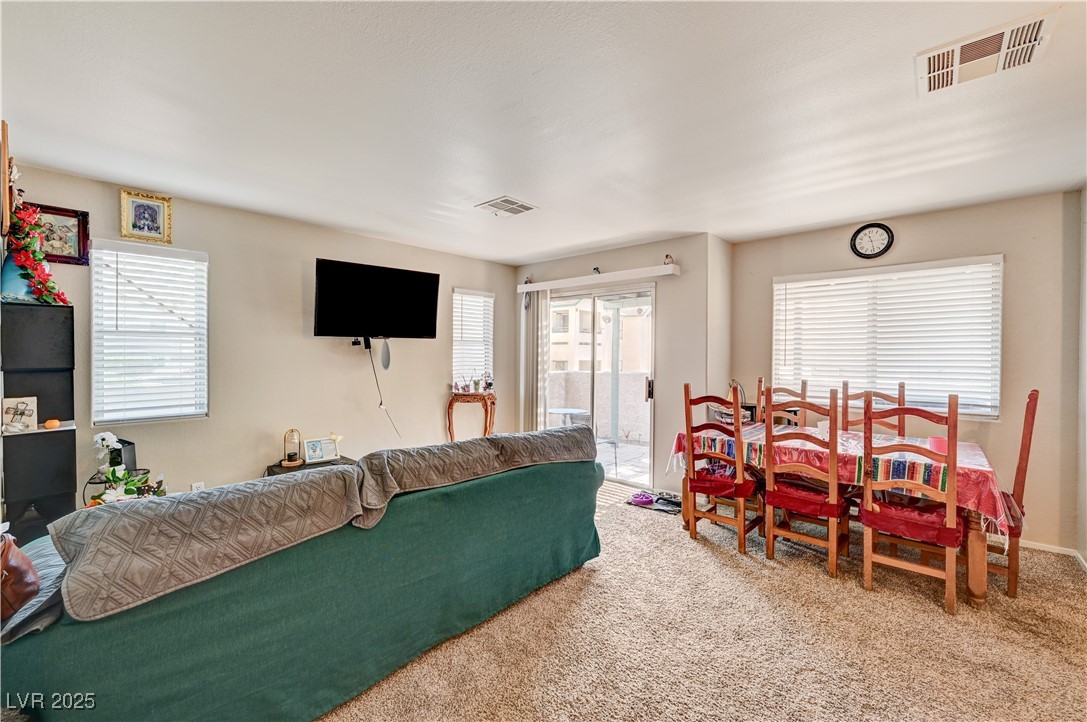 5585 Lago Court